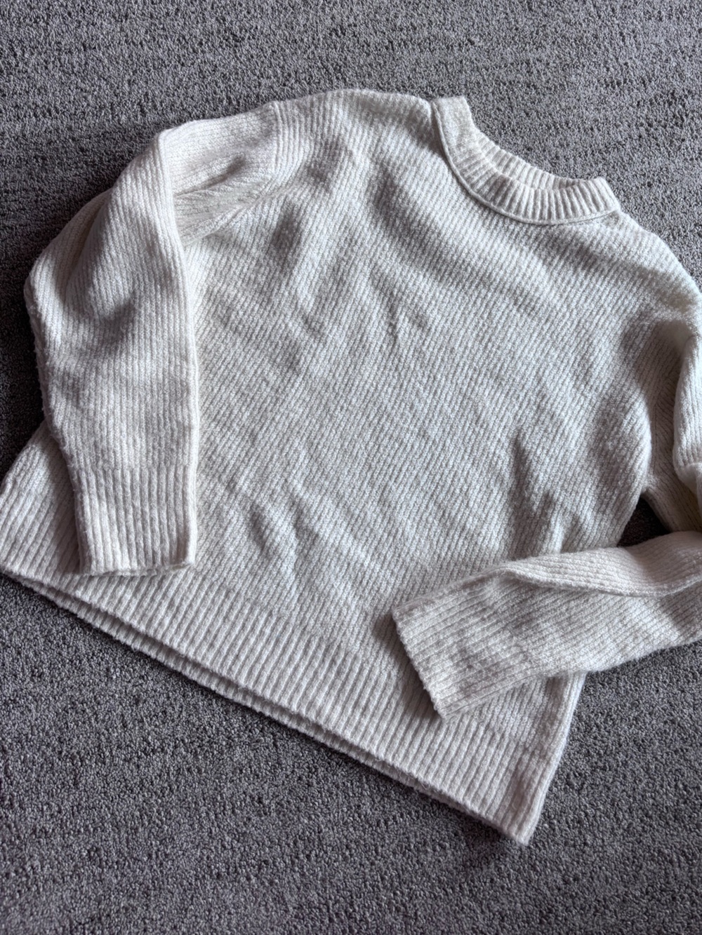 American Eagle Ivory Knit Sweater